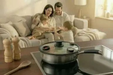 cuisson-basse-temperature-5 Cuisson douce à domicile avec famille et repas sain préparé en cuisine