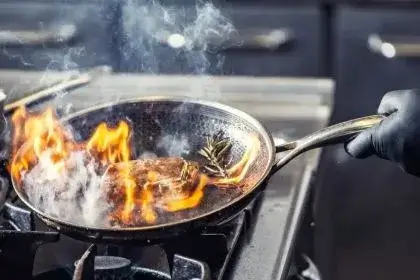 cuisson-douce Cuisson douce comparée à une cuisson à feu vif avec viande saisie à la poêle